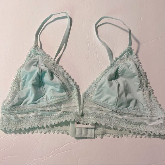 Garage NUE seamless lace triangle Bralette light blue deep V large - Picture 1 of 8